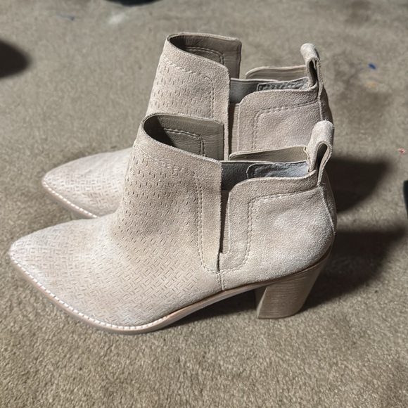 NWOT Dolce Vita Sirano Bootie - Picture 4 of 6